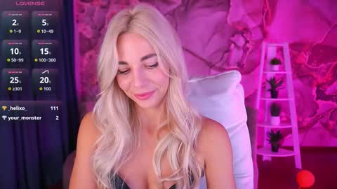 Bella online show from 11/18/25, 09:19