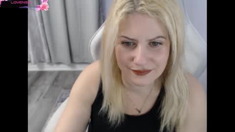 Starr40 online show from 11/17/25, 12:22