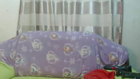 bellatee online show from 11/10/25, 05:50