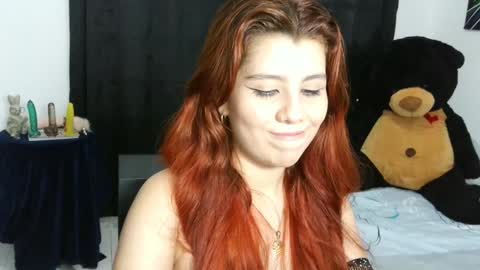 Snapshot of bellatrix_colen chatting on 12/21/24, 07:38 Aleja online show from 12/21/24, 07:38