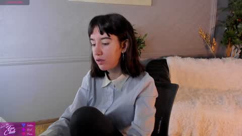 Snapshot of belle_via chatting on 01/02/25, 10:16 Bella online show from 01/02/25, 10:16
