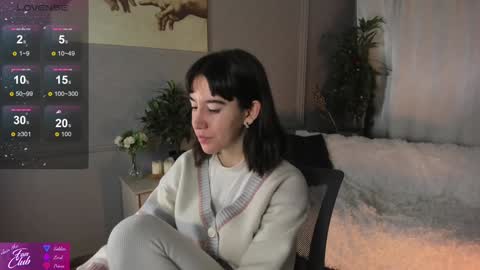 Snapshot of belle_via chatting on 01/14/25, 05:19 Bella online show from 01/14/25, 05:19