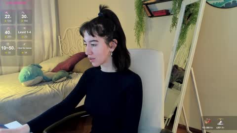 Snapshot of belle_via chatting on 01/19/25, 05:37 Bella online show from 01/19/25, 05:37