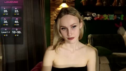 Belle online show from 11/20/25, 11:21