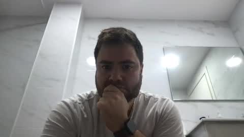 Snapshot of ben117 chatting on 01/04/25, 03:17 ben117 online show from 01/04/25, 03:17