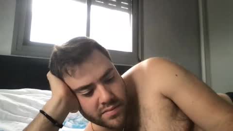 Snapshot of ben117 chatting on 02/05/25, 06:35 ben117 online show from 02/05/25, 06:35