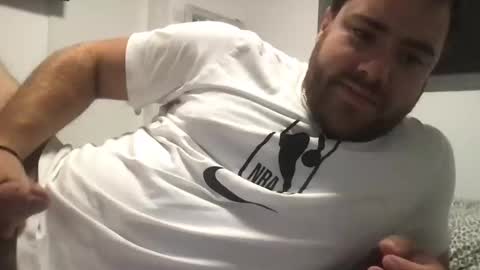 Snapshot of ben117 chatting on 10/23/25, 06:06 ben117 online show from 10/23/25, 06:06