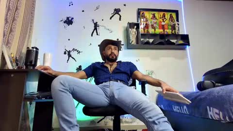 BEN online show from 12/31/24, 01:57