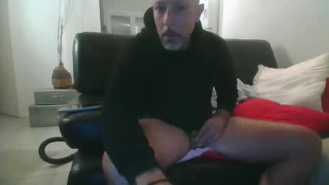 benbare13 online show from 11/11/25, 05:13