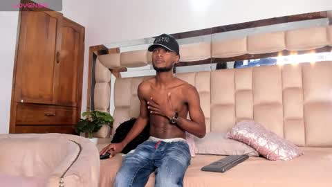    online show from 10/13/25, 01:27