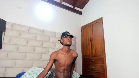    online show from 11/03/25, 07:26