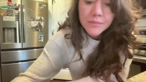 Snapshot of bendlikebecks chatting on 11/05/25, 01:11 bendlikebecks online show from 11/05/25, 01:11