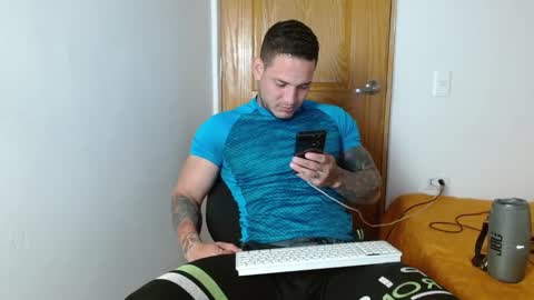 Snapshot of benjamin_isaac chatting on 03/09/25, 12:42 benjamin_isaac online show from 03/09/25, 12:42