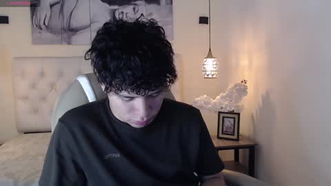 BENJAMIN online show from 01/12/25, 11:04