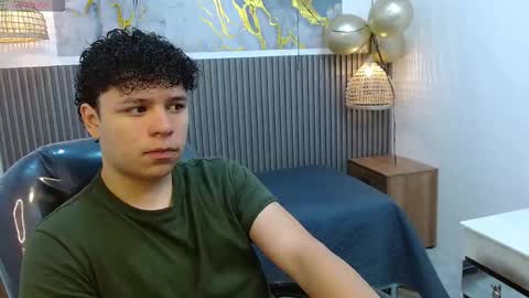 BENJAMIN online show from 10/14/25, 08:20