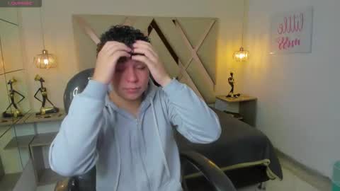 BENJAMIN online show from 10/25/25, 08:14