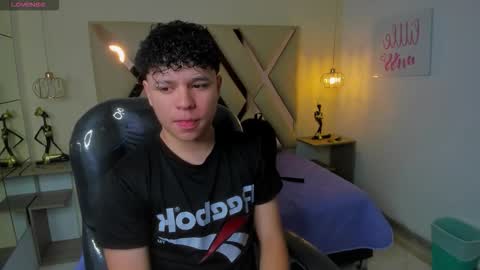 BENJAMIN online show from 10/31/25, 07:59