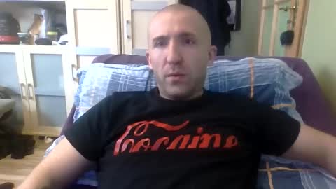 Snapshot of benko800 chatting on 09/16/25, 01:12 PM4PASSWORD online show from 09/16/25, 01:12