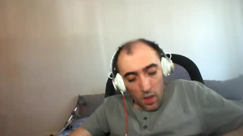 bentish online show from 10/11/25, 07:40