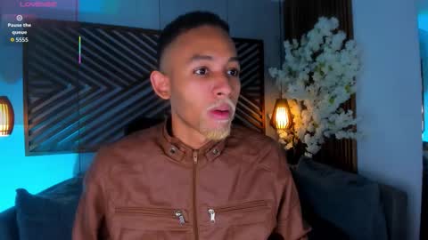 bento_fox online show from 10/13/25, 03:39