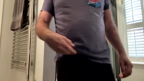 benz10001 online show from 02/20/25, 12:47