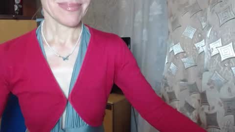 Snapshot of berry2024 chatting on 11/14/25, 04:33 berry2024 online show from 11/14/25, 04:33