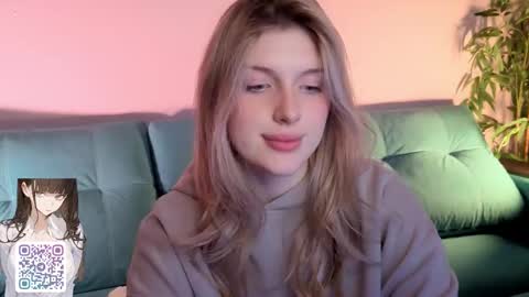 Danny and Kira online show from 10/11/25, 08:40