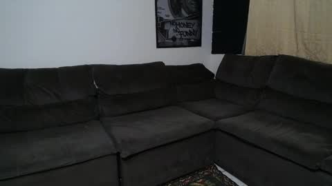 Snapshot of bestmuscle chatting on 11/13/25, 04:11 bestmuscle online show from 11/13/25, 04:11