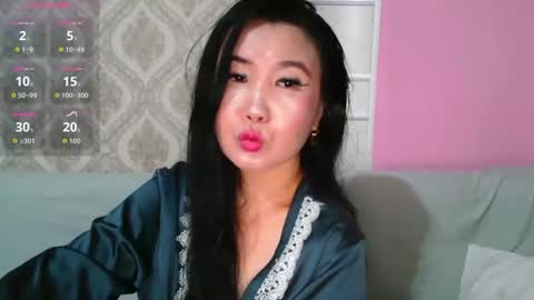 Snapshot of bet_lu chatting on 09/23/25, 08:39 Bet Lu online show from 09/23/25, 08:39