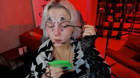 Snapshot of bethanycloud chatting on 10/31/25, 04:24 Bethany online show from 10/31/25, 04:24