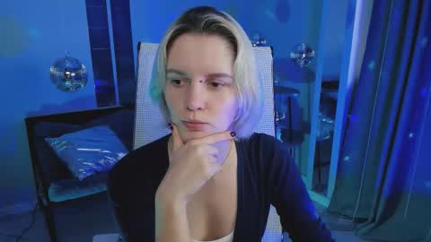 Snapshot of bethanycloud chatting on 11/17/25, 05:57 Bethany online show from 11/17/25, 05:57