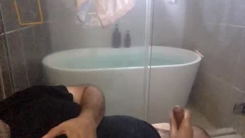 Snapshot of betoooox chatting on 01/19/25, 01:44 Virtual Gentleman online show from 01/19/25, 01:44