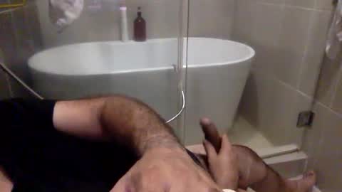 Snapshot of betoooox chatting on 02/02/25, 12:30 Virtual Gentleman online show from 02/02/25, 12:30