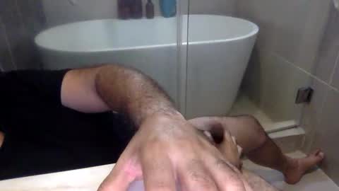 Snapshot of betoooox chatting on 02/15/25, 01:05 Virtual Gentleman online show from 02/15/25, 01:05