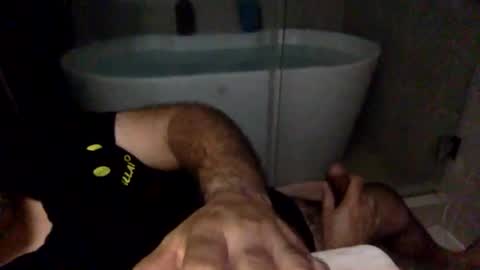 Snapshot of betoooox chatting on 02/16/25, 10:43 Virtual Gentleman online show from 02/16/25, 10:43