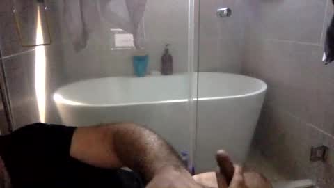 Snapshot of betoooox chatting on 03/02/25, 03:27 Virtual Gentleman online show from 03/02/25, 03:27