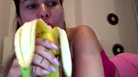 betty199175798 online show from 10/09/25, 08:34