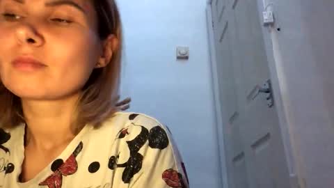 betty199175798 online show from 10/21/25, 09:26