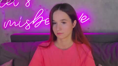 Eva online show from 11/11/25, 09:31