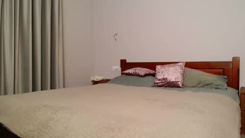 Snapshot of betty_sw chatting on 01/31/25, 03:22 betty_sw online show from 01/31/25, 03:22