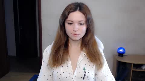 Snapshot of bettystar_ chatting on 01/20/25, 02:57 Betty online show from 01/20/25, 02:57