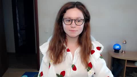 Snapshot of bettystar_ chatting on 01/29/25, 11:25 Betty online show from 01/29/25, 11:25