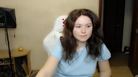 Snapshot of bettystar_ chatting on 10/23/25, 04:06 Betty online show from 10/23/25, 04:06