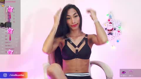Nicolle Aviles online show from 12/26/24, 03:53