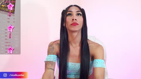 Nicolle Aviles online show from 01/03/25, 03:49