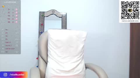 Nicolle Aviles online show from 03/05/25, 07:16