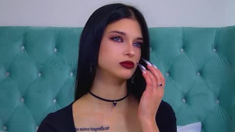 Beverly online show from 09/09/25, 06:24