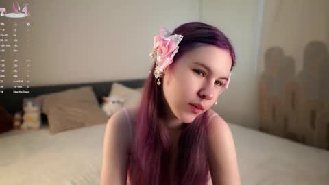 Snapshot of bezuya chatting on 09/17/25, 01:51 Eliz online show from 09/17/25, 01:51