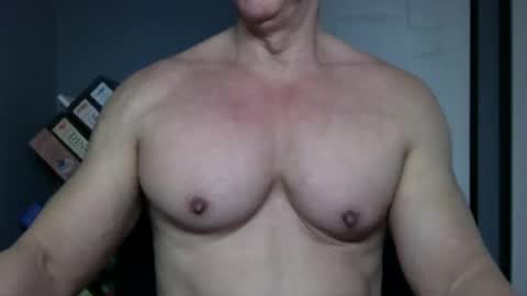 Snapshot of bgdkmuscleguy chatting on 10/20/25, 04:51 BGDKMUSCLEGUY - SELECTED BY CHATURBATE AS A TOP BROADCASTER FOR 2023 online show from 10/20/25, 04:51