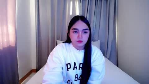 Snapshot of bhabytrans69 chatting on 12/26/24, 03:27 BHABY 3 online show from 12/26/24, 03:27